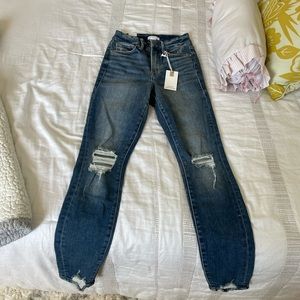 GOOD AMERICAN never worn jeans!